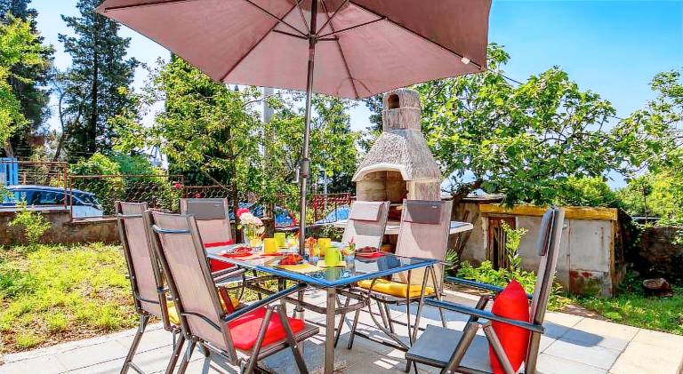 Vacation home with 2 rooms for 5 persons in Rijeka