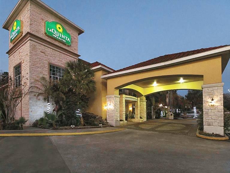 La Quinta Inn & Suites by Wyndham Houston Kingwood Medical in Humble, TX
