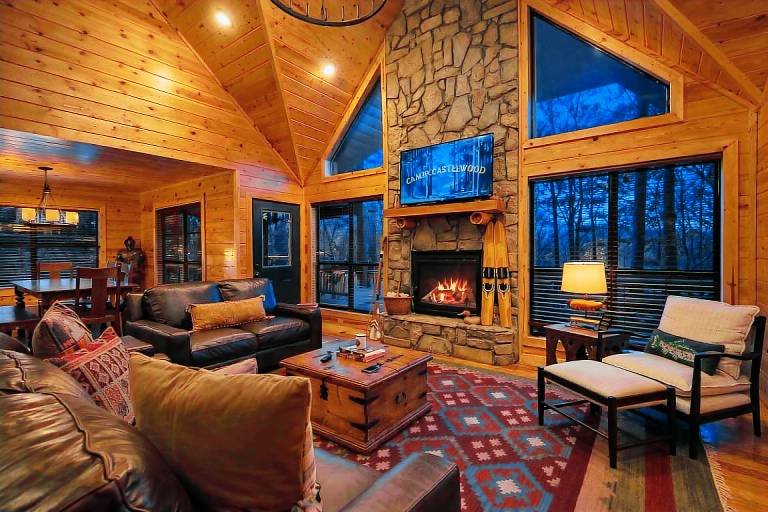 Cabin  Broken Bow