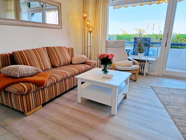 Fully equipped nice holiday apartment | Sea view | Next to the beach | Dogs allowed in Scharbeutz