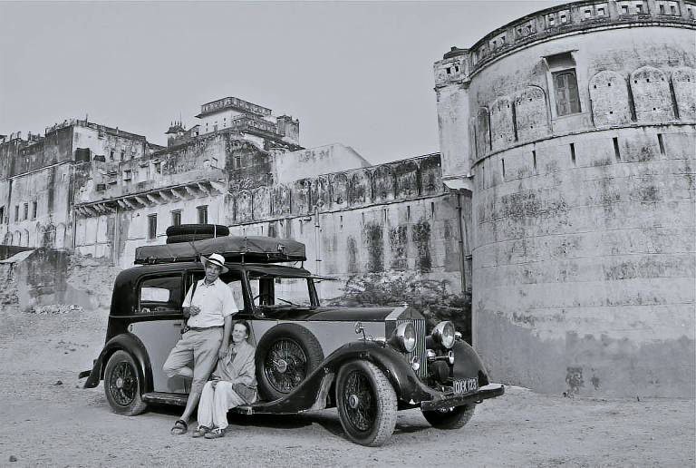 Narayan Niwas Castle