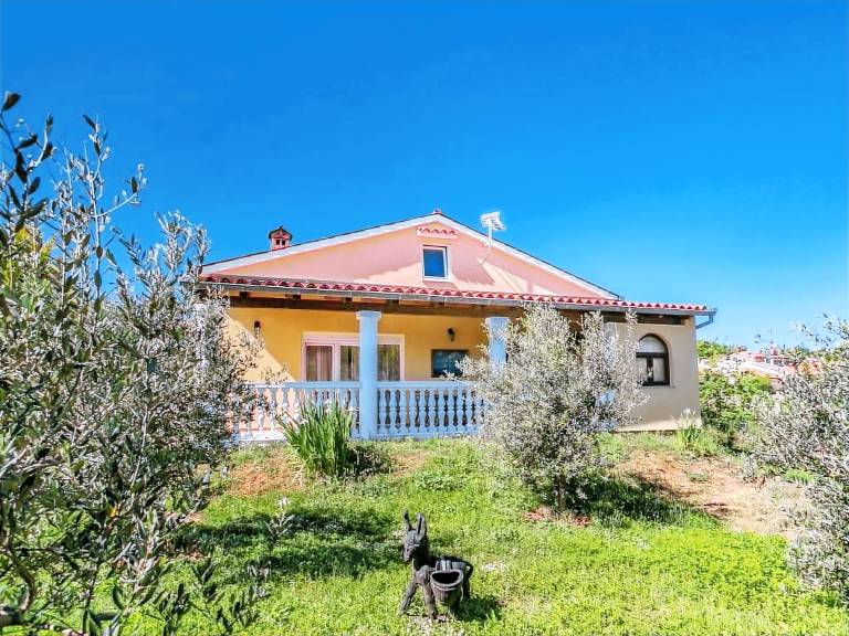 Für 5 Personen ca. 110 m² in Ližnjan, Istrien (Medulin und Umgebung) — photo 3
