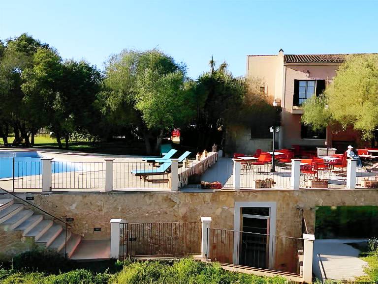 Finca Agroturismo Son Menut in Felanitx