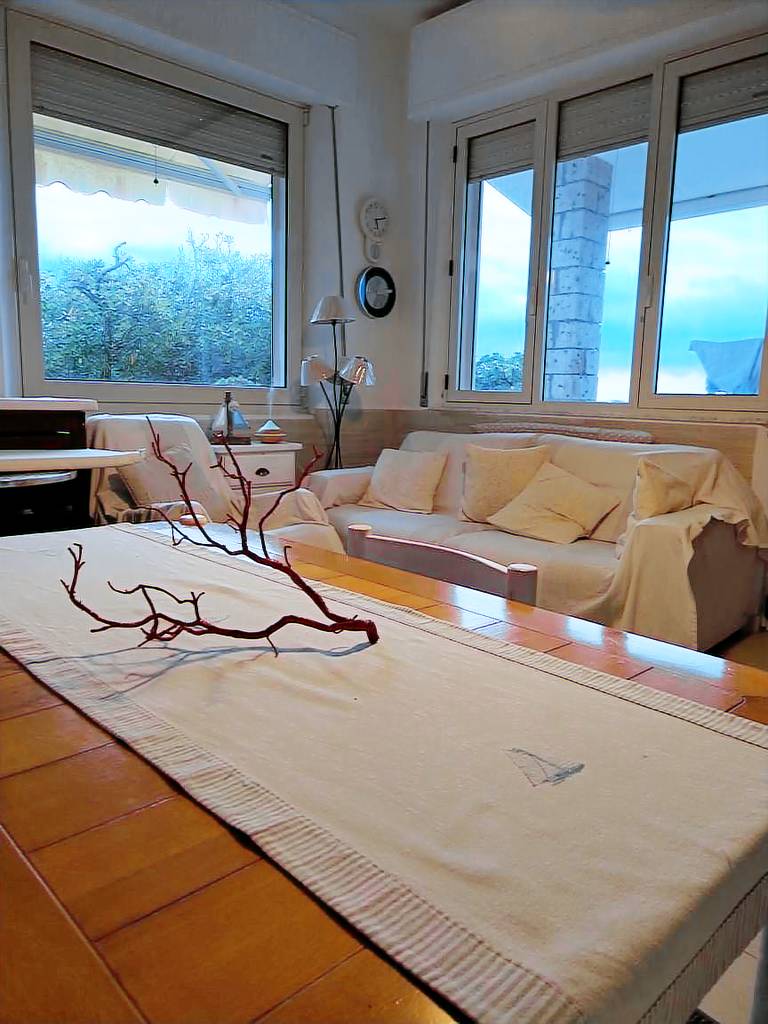 Rental apartment with garden, terrace & barbecue | Sea view — photo 2