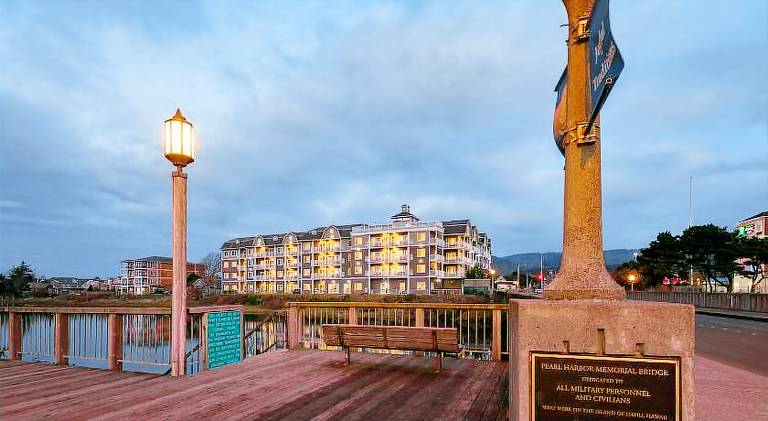 RIVERTIDE SUITES — photo 4