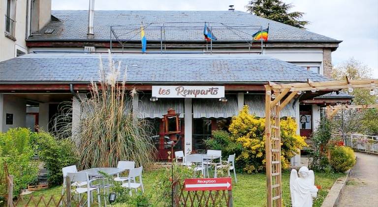 Les Remparts - chez Dan et Francois in Gueret