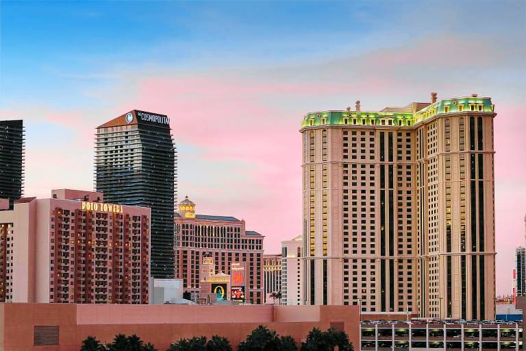 Resort Paradise