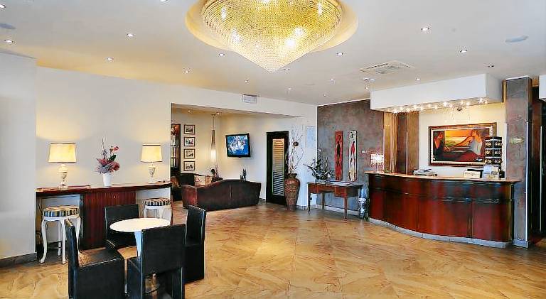 Hotel Bridge — photo 4