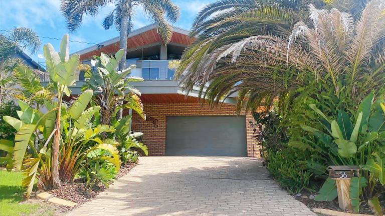 House  Pambula
