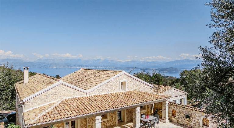 Villa with garden, terrace & BBQ | Good for workation — photo 3