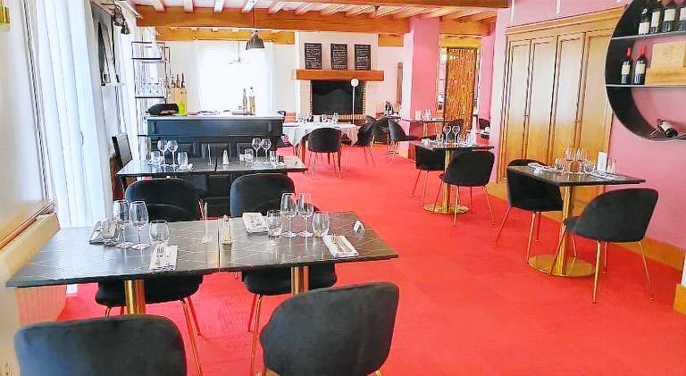 Hotel Restaurant La Paix La Robe et le Palais — photo 3