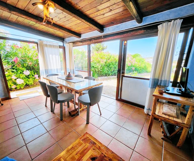 Villa 'Maffy' with Sea View, Wi-Fi and Air Conditioning — photo 3
