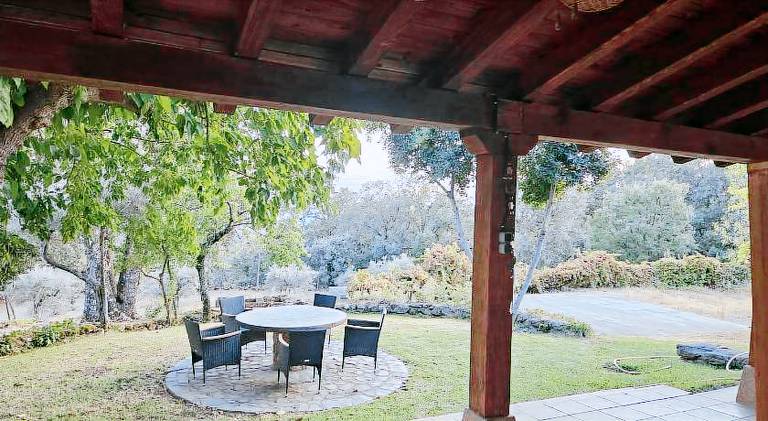 Holiday apartment with patio, private pool & yard | Pets are welcome — photo 5
