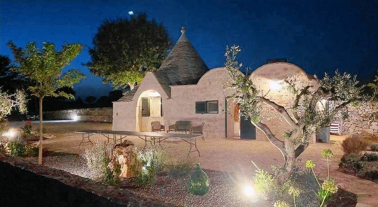 Villa with patio, private pool & grill | Suitable for remote work — photo 3