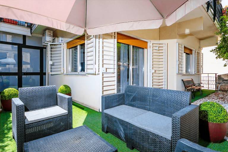 Apartment 'Holiday Home Castello' with Sea View, Wi-Fi and Air Conditioning — photo 2