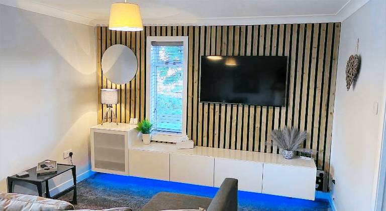 Holiday apartment with 2 rooms for 2 persons in Renfrew
