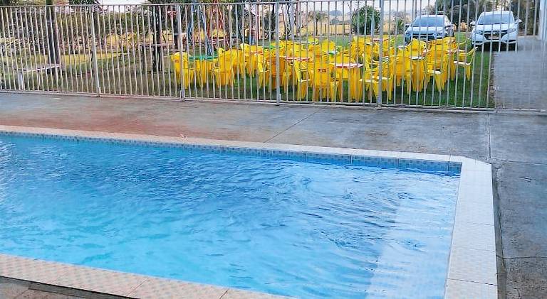 Beautiful dedicated room with pool & garden | Pets allowed — photo 5