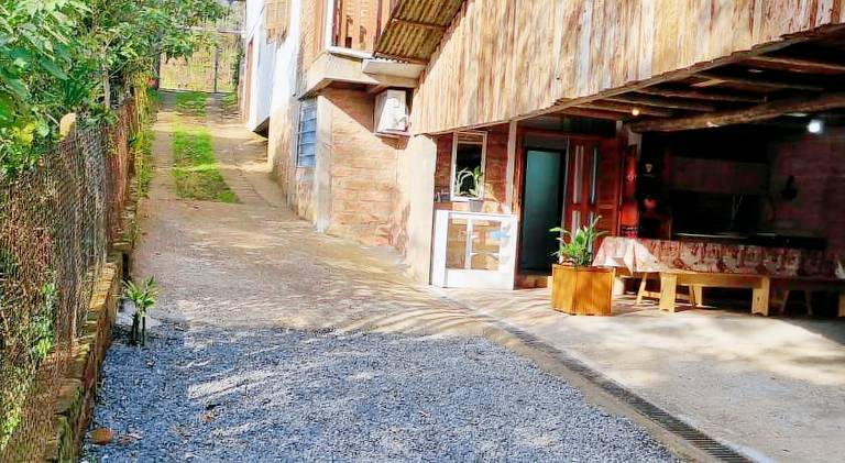 Serviced apartment with 2 rooms for 5 persons in Canela