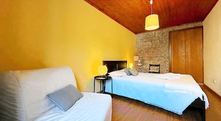 Fully equipped holiday apartment with patio & grill | Suitable for remote work | Pets allowed — photo 2