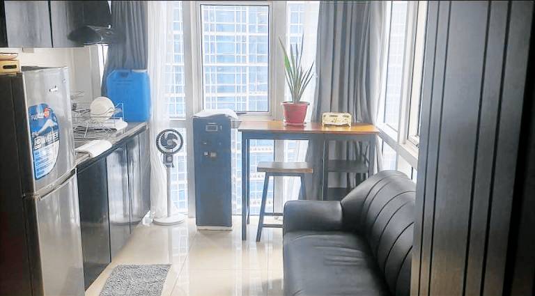 Holiday apartment with pool | City view — photo 2