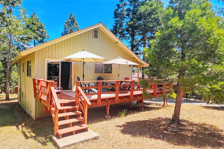 Cabin Arnold