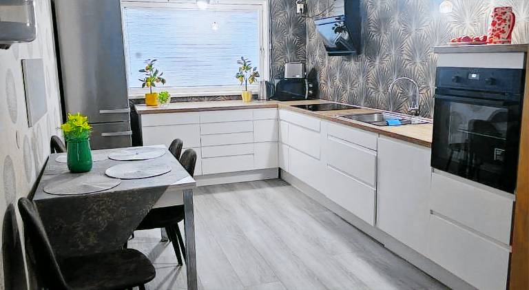 Charming rental apartment | Perfect for remote work | Pets allowed — photo 2