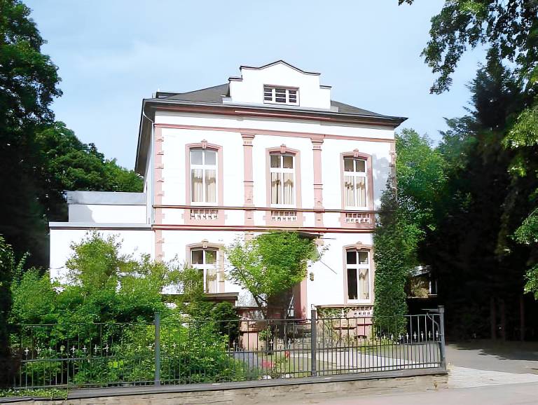 Villa zur Erholung Bed & Breakfast