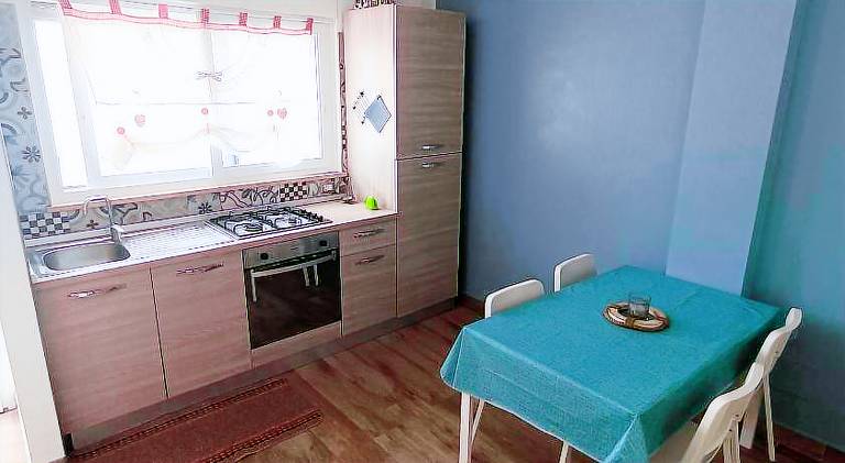 Rental apartment with 2 rooms for 4 persons — photo 3
