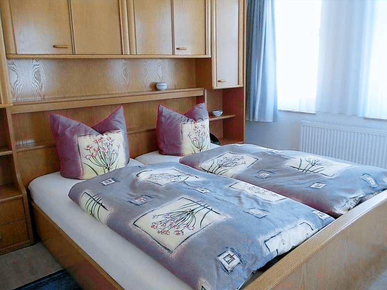 Gästehaus Ehrenberg Ferienwohnung 1