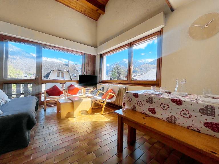 Rental apartment with 2 rooms for 6 persons — photo 2