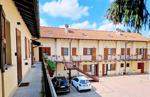 Appartamento con servizi da hotel Pavia