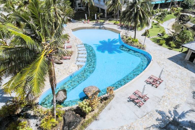 Resort  Koror