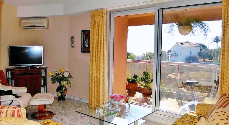 Charming rental apartment with pool | Pets allowed — photo 2