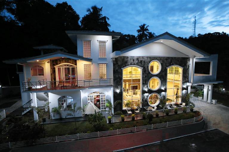 Ayaana Boutique Hotel