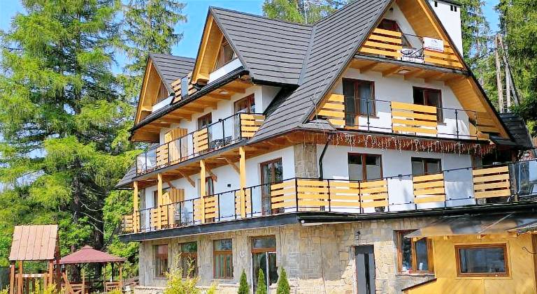 Rental apartment with garden, patio & barbecue | Pets allowed in Koscielisko