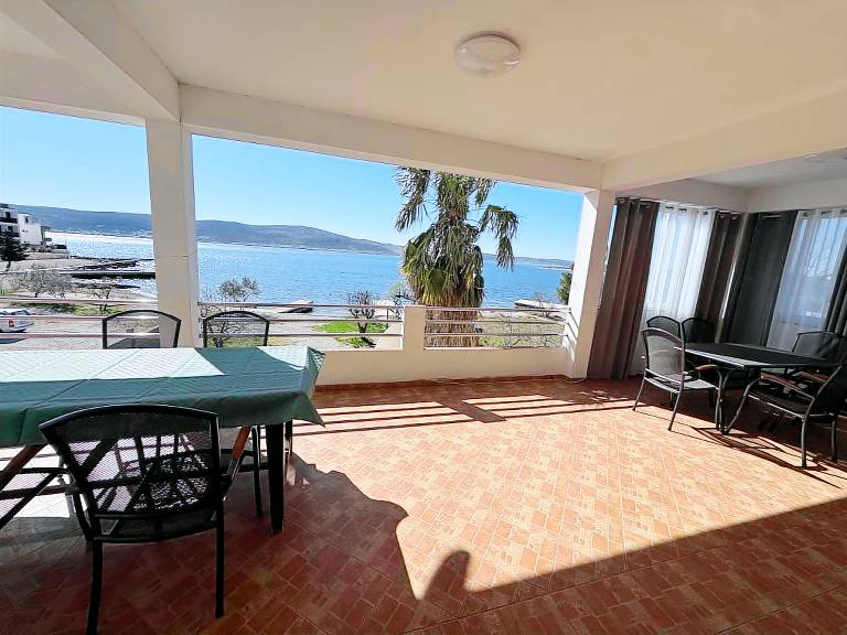Apartament  Seline