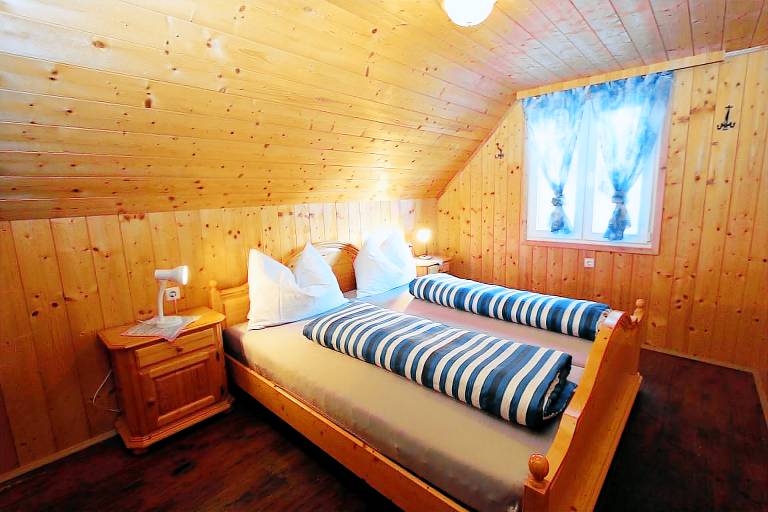 Chalet with garden, sauna & barbeque | Nature view — photo 4