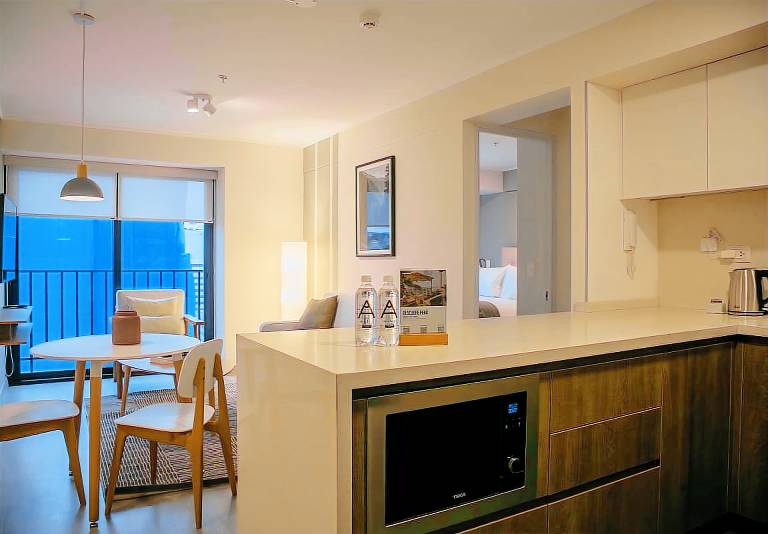 W Comfort 2BR w Private Balcony in San Isidro — photo 4