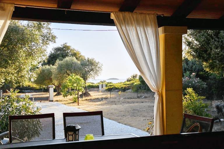 Dog-friendly vacation home just 500 meters from the beach with sea views and a great private garden in Rovinj