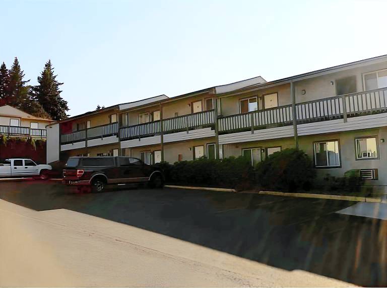 Riverview Lodge in Hood River, OR