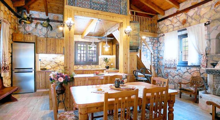 Lovely villa with hot tub & pool | Close to the beach | Pets are welcome — photo 5