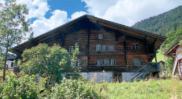 Chalet with 2 rooms for 4 persons — photo 5