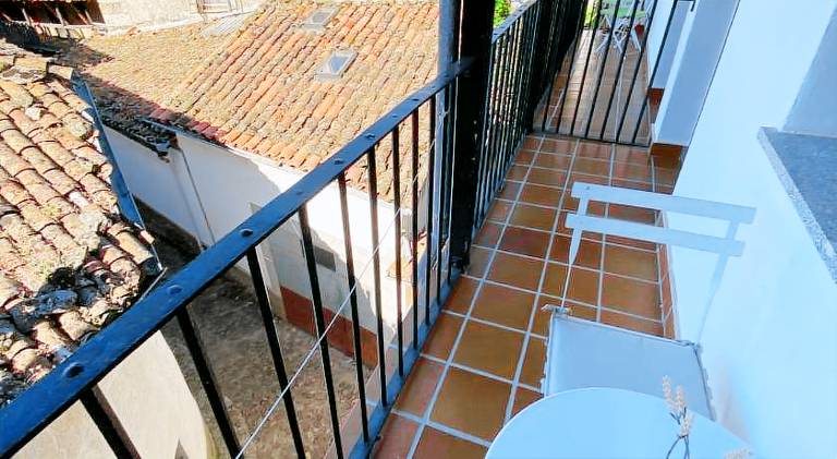 Holiday apartment with patio | Pet-friendly — photo 5