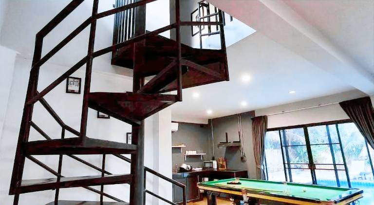 Villa with private pool & patio | Dogs allowed — photo 5
