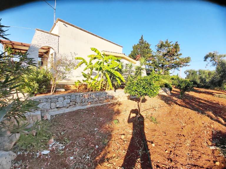 Child-friendly villa with grill, private pool & yard | Pool view | Pets are welcome — photo 4
