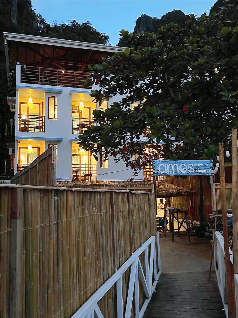 Amos Portside Inn in El Nido