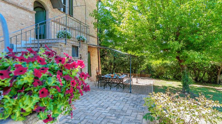 Fully equipped charming villa with BBQ, jacuzzi & garden | Good for workation | Dogs allowed — photo 5