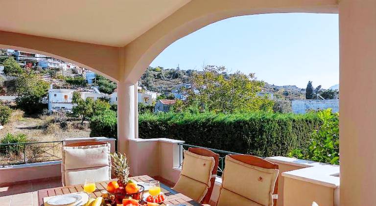 Fully equipped charming villa with terrace, grill & private pool | Dogs allowed — photo 4