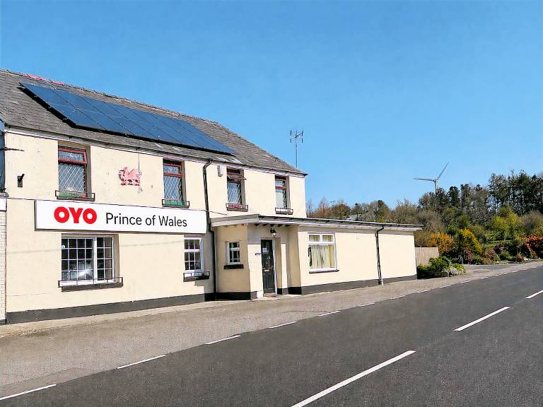 OYO Prince of Wales Country Hotel