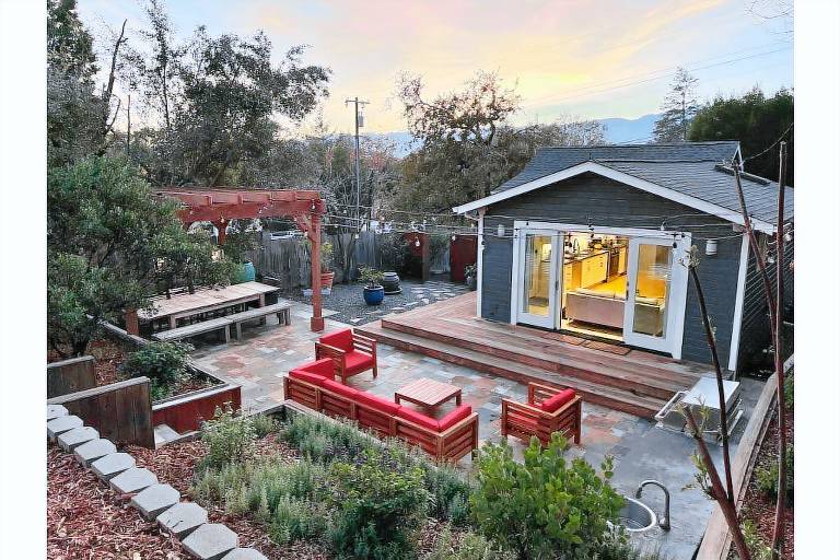 House  Sonoma